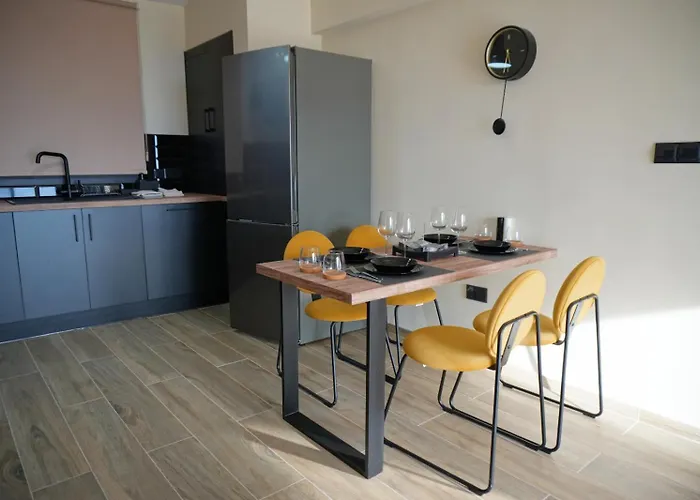 Wonderful View From The Beautiful Lejlighed Paphos